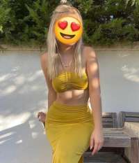 Ateşli sarışın bayan Ebru