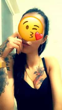 Erdemli'nin Büyüleyici Escort Kızı: Ayla