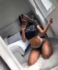 Heyecan verici bir hatun Sevgi