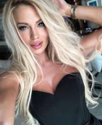 Mersin Bayanları'nın Gözde Partneri: Sıcakkanlı ve Dayanılmaz Cazibeli Escort Zeynep
