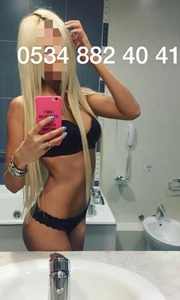 Mersin Escort Bayan Nazan'ın Mutluluk Dolu Dünyası