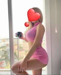 Mersin seksi escort  Larisa