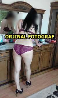 Mezitli Escort Bayan: Zarif ve Tutkulu Elçin