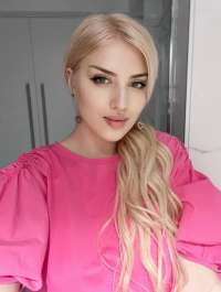 Oral Yapan Azgın Escort Canan  