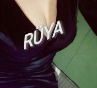 Seksi sarışın çıtır Rüya