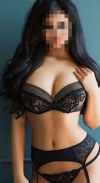 Silifke Escort Kızlar'dan en cazibeli ve etkileyici; Deniz