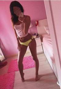 Tarsus Escort Bayan Listesi'nden Işıltılı Tanışmanız: Mersinli Bayan Escort Elif