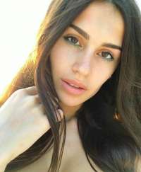 Tutkuyla Yanıp Kıvılcım Sökerek Size Eşlik Eden Mezitli Escort